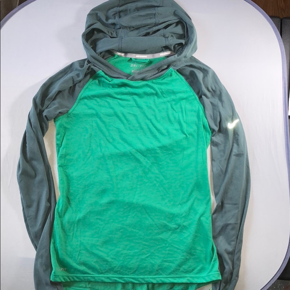 Nike Dri-Fit Pullover Hoodie